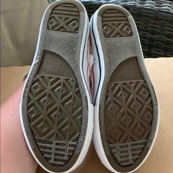 Converse - Picture 5 of 7